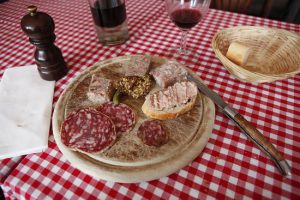 bouchon du centre charcuterie