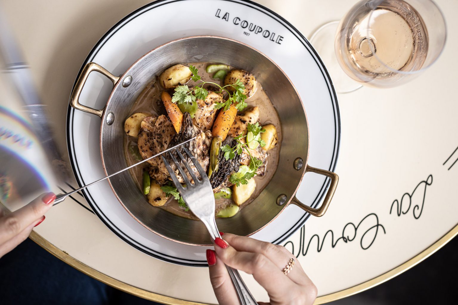 Bistro, brasserie of bouillon, dít is het verschil